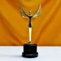 Oscar Sports Event Crystal Trophies Awards Logotipo personalizado Words Champions Cup Trophy